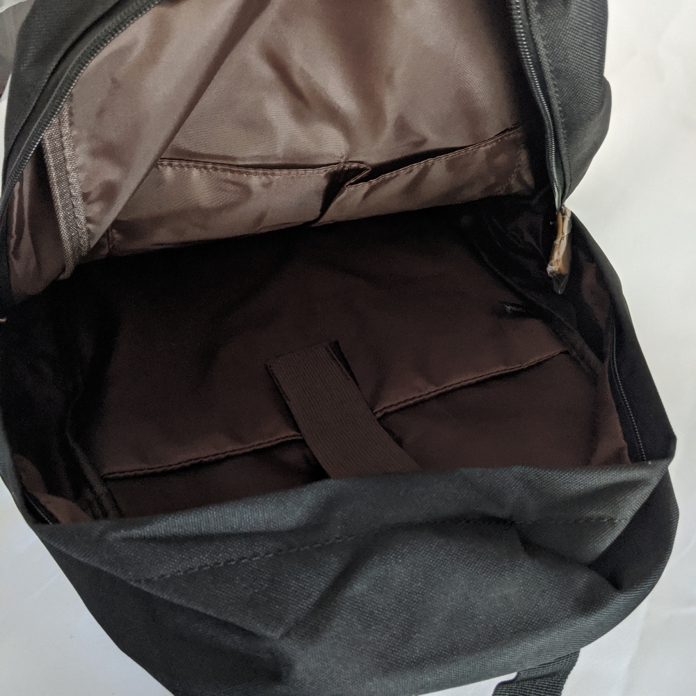 Back pack. - Picture 5 of 5